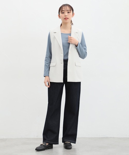 Honeys(ハニーズ)の「オーガニックスクエアネックTシャツ(Tシャツ/カットソー・レディース・ブルー/ベージュ/ライトカーキ/ブラック/アイボリー・M/LL/L)」の10枚目の写真