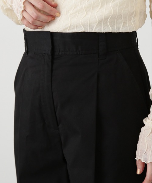 N.（N. Natural Beauty Basic）（エヌエヌナチュラルビューティーベーシック）の「【S Size Line】◆ストレートタックパンツ（スラックス・レディース・ブラック/ベージュ/チャコールグレー・SMALL/MEDIUM）」の13枚目の写真