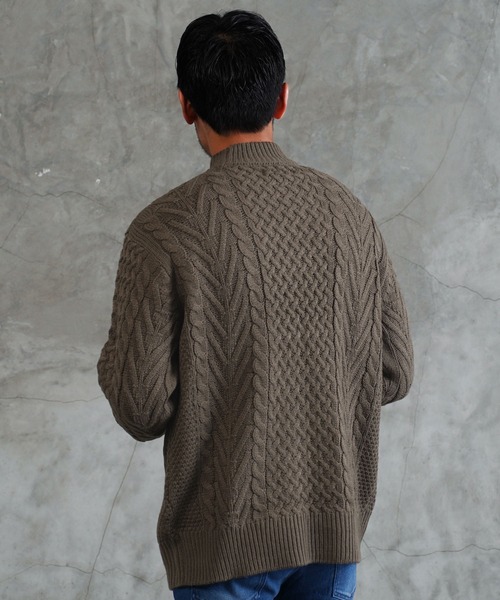 jiggys shop(ジギーズショップ)の「ローゲージ モックネック フィッシャーマン ケーブルニット セーター(ニット/セーター・メンズ・グレー系その他2/ブラック系その他/ブラウン系その他/レッド系その他/ブラック系その他2/グレー系その他3/ホワイト系その他/ブルー系その他2/グレー系その他/ブルー系その他/ベージュ系その他/グレー系その他4/ブルー系その他3/チャコールグレー/ブルー/カーキ/オレンジ/グリーン・LARGE/MEDIUM/X-LARGE/SMALL)」の21枚目の写真