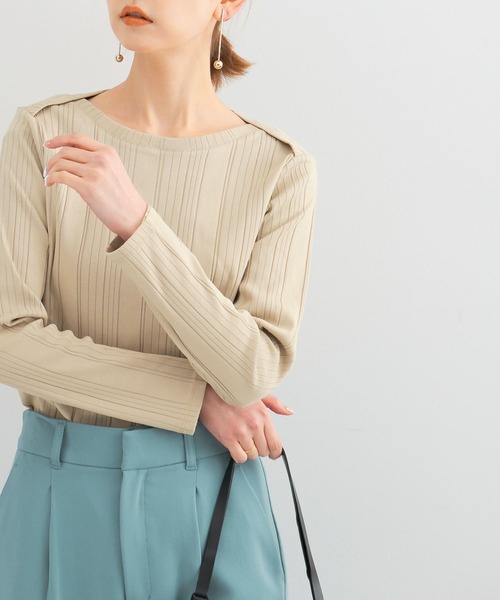 URBAN RESEARCH ROSSO WOMEN（アーバンリサーチ　ロッソ）の「UVカットラウンドヘムテレコプルオーバー（Tシャツ/カットソー・レディース・ブラック/オフホワイト/ベージュ系その他・FREE）」の3枚目の写真