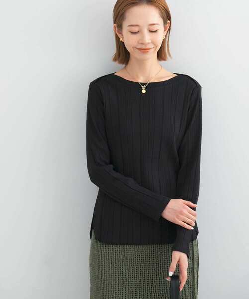 URBAN RESEARCH ROSSO WOMEN（アーバンリサーチ　ロッソ）の「UVカットラウンドヘムテレコプルオーバー（Tシャツ/カットソー・レディース・ブラック/オフホワイト/ベージュ系その他・FREE）」の11枚目の写真