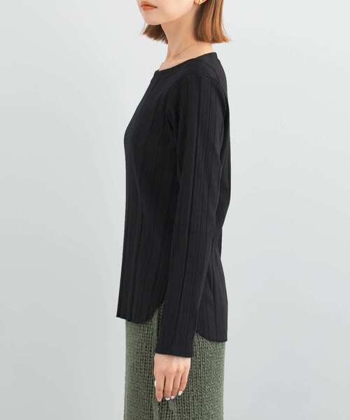 URBAN RESEARCH ROSSO WOMEN（アーバンリサーチ　ロッソ）の「UVカットラウンドヘムテレコプルオーバー（Tシャツ/カットソー・レディース・ブラック/オフホワイト/ベージュ系その他・FREE）」の20枚目の写真