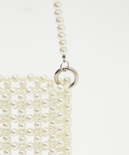 Me%（ミィパーセント）の「2WAYスマホビーズポーチ 104972（ショルダーバッグ・レディース・クリア/ホワイト/シルバー・FREE）」の21枚目の写真