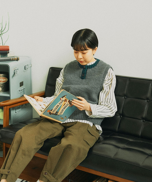 PAR ICI(パーリッシィ)の「ネパール手編み ミニポケット配色ベスト(ベスト・レディース・グリーン/ベージュ・FREE)」の7枚目の写真