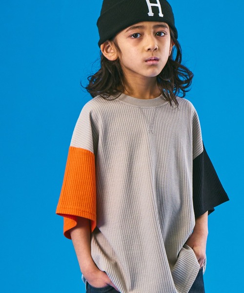 PAIRMANON STREET（ペアマノンストリート）の「【PAIRMANON STREET】半袖 ビッグシルエット ガゼット ワッフル Tシャツ（Tシャツ/カットソー・キッズ・ベージュ系その他/ライトグリーン/ホワイト系その他/オレンジ/ブルー系その他/パープル/ネイビー/ブラック・110/150/120/90/130/140/100）」の17枚目の写真