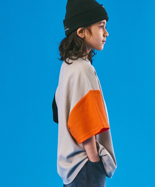 PAIRMANON STREET（ペアマノンストリート）の「【PAIRMANON STREET】半袖 ビッグシルエット ガゼット ワッフル Tシャツ（Tシャツ/カットソー・キッズ・ベージュ系その他/ライトグリーン/ホワイト系その他/オレンジ/ブルー系その他/パープル/ネイビー/ブラック・110/150/120/90/130/140/100）」の19枚目の写真