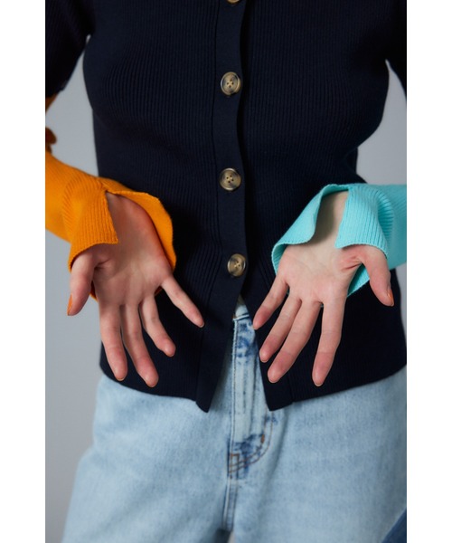 HeRIN.CYE(ヘリンドットサイ)の「Short many way cardigan ショートメニーウェイカーディガン(カーディガン/ボレロ・レディース・ネイビー/ブルー・FREE)」の13枚目の写真