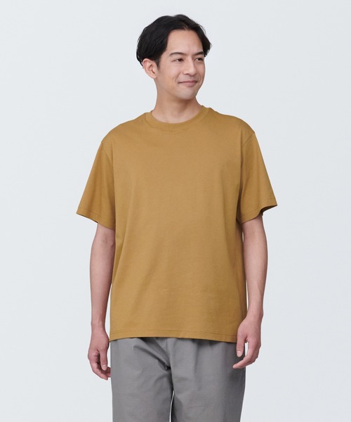 無印良品(ムジルシリョウヒン)の「紳士 天竺編みクルーネック半袖Tシャツ(Tシャツ/カットソー・メンズ・オレンジ/ホワイト/ピンク/グリーン/ブラック/グレー/ブルー/ネイビー系/ボルドー/イエロー系2/ダークグリーン・S/M/L/XL/XS)」の8枚目の写真