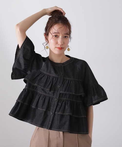 N.（N. Natural Beauty Basic）（エヌエヌナチュラルビューティーベーシック）の「◆フロントボタンラッフルブラウス（シャツ/ブラウス・レディース・ライトブルー/オフホワイト/ブラック系その他・MEDIUM）」の20枚目の写真