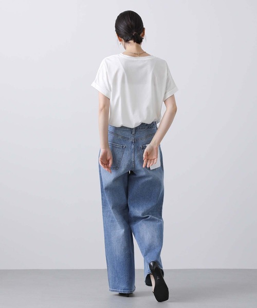 Gready Brilliant(グレディブリリアン)の「LARUCHEクルーネックTシャツ(Tシャツ/カットソー・レディース・オフホワイト/チャコールグレー・38)」の5枚目の写真