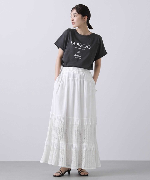 Gready Brilliant(グレディブリリアン)の「LARUCHEクルーネックTシャツ(Tシャツ/カットソー・レディース・オフホワイト/チャコールグレー・38)」の11枚目の写真