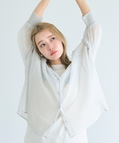 coca(coca)(コカ)の「ふんわりシアーシャツ(シャツ/ブラウス・レディース・ベージュ/グレー/アイボリー/グレイッシュベージュ/ライトブルー/ブラック・S/M/L)」の13枚目の写真