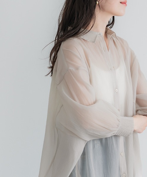 coca(coca)(コカ)の「ふんわりシアーシャツ(シャツ/ブラウス・レディース・ベージュ/グレー/アイボリー/グレイッシュベージュ/ライトブルー/ブラック・S/M/L)」の18枚目の写真