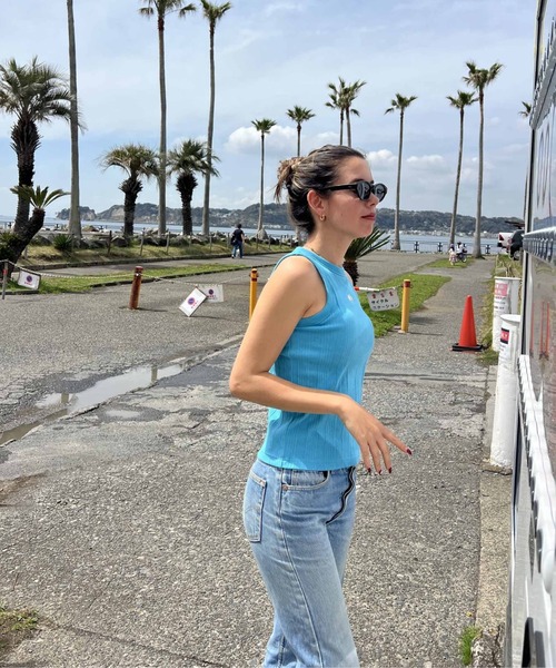 ROXY(ロキシー)の「AZUL TANK/ロキシータンクトップ(タンクトップ・レディース・ホワイト/ターコイズブルー/ブラック系その他/ブラック/カーキ・MEDIUM/LARGE/SMALL)」の22枚目の写真