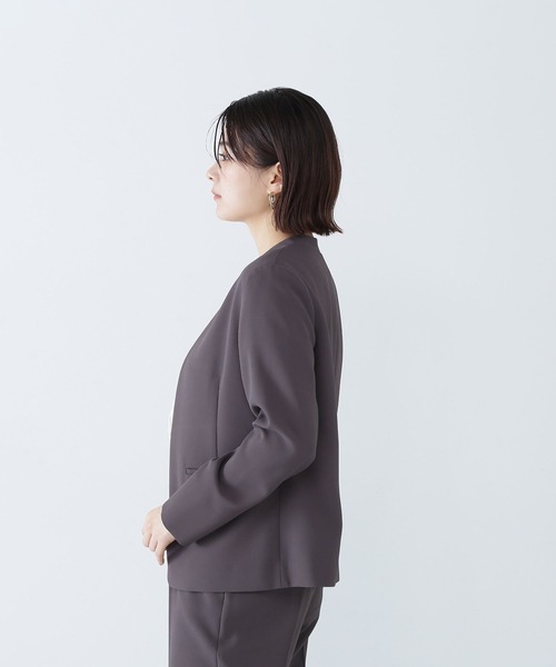 NATURAL BEAUTY BASIC(ナチュラルビューティーベーシック)の「◇<Peストレッチツイルセットアップ>ノーカラージャケット(ノーカラージャケット・レディース・ネイビー/チャコールグレー・LARGE/MEDIUM/SMALL)」の19枚目の写真