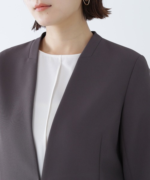 NATURAL BEAUTY BASIC(ナチュラルビューティーベーシック)の「◇<Peストレッチツイルセットアップ>ノーカラージャケット(ノーカラージャケット・レディース・ネイビー/チャコールグレー・LARGE/MEDIUM/SMALL)」の17枚目の写真