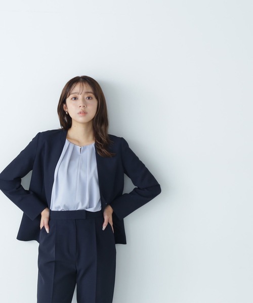 NATURAL BEAUTY BASIC(ナチュラルビューティーベーシック)の「◇<Peストレッチツイルセットアップ>ノーカラージャケット(ノーカラージャケット・レディース・ネイビー/チャコールグレー・LARGE/MEDIUM/SMALL)」の5枚目の写真