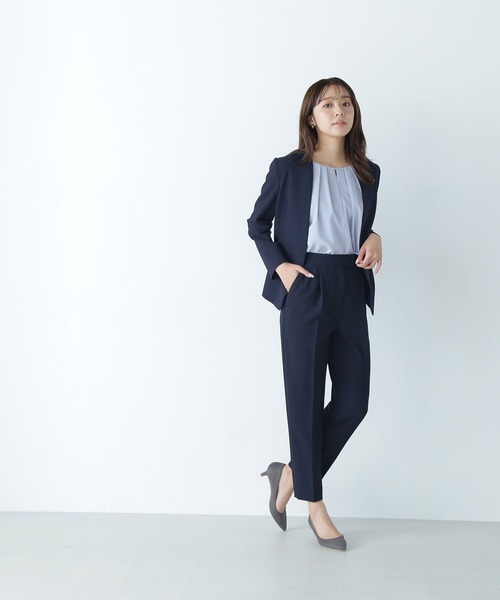 NATURAL BEAUTY BASIC(ナチュラルビューティーベーシック)の「◇<Peストレッチツイルセットアップ>ノーカラージャケット(ノーカラージャケット・レディース・ネイビー/チャコールグレー・LARGE/MEDIUM/SMALL)」の4枚目の写真