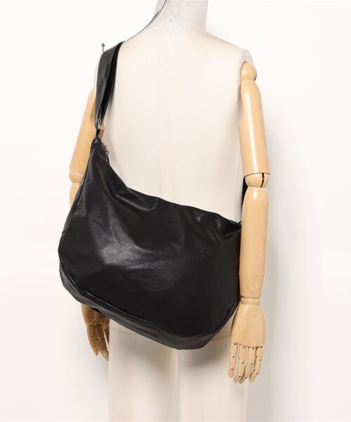 LOWRYS FARM（ローリーズファーム）の「ハーフムーンショルダーＢＡＧ　128503（ショルダーバッグ・メンズ・ブラック・FREE）」の18枚目の写真