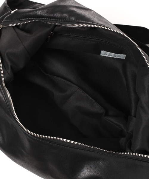 LOWRYS FARM（ローリーズファーム）の「ハーフムーンショルダーＢＡＧ　128503（ショルダーバッグ・メンズ・ブラック・FREE）」の5枚目の写真