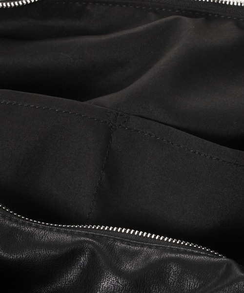 LOWRYS FARM（ローリーズファーム）の「ハーフムーンショルダーＢＡＧ　128503（ショルダーバッグ・メンズ・ブラック・FREE）」の3枚目の写真