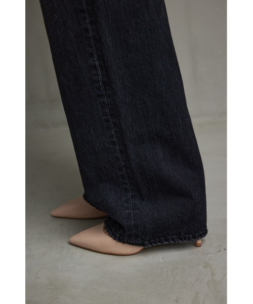 AZUL by moussy(アズールバイマウジー)の「AZUL DENIM/オーバーラップデニム(デニムパンツ・レディース・ブルー/ライトブラック・MEDIUM/SMALL)」の18枚目の写真