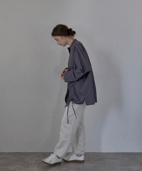 MINERTE(ミネルテ)の「【MINERTE】front ribbon shirt / フロントギャザーリボンシャツ(シャツ/ブラウス・レディース・ベージュ/ライトイエロー/オフホワイト/チャコールグレー・FREE)」の21枚目の写真
