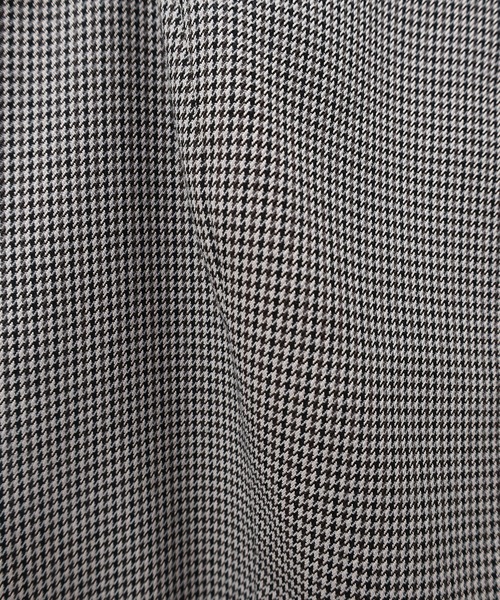 31 Sons de mode（トランテアン　ソン　ドゥ　モード）の「ミリタリー釦ジャンスカ（ジャンパースカート・レディース・モカ/グレー・36/38）」の6枚目の写真