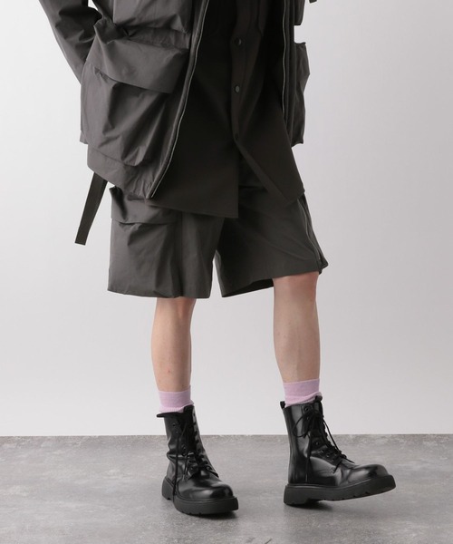 新品未使用STERNBERG スタンバーグ カーゴショートパンツ定価33000円 STERNBERG（スタンバーグ）の「カーゴショートパンツ（カーゴパンツ