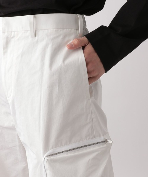 STERNBERG(スタンバーグ)の「カーゴショートパンツ(カーゴパンツ・メンズ・オフホワイト/チャコールグレー・LARGE/MEDIUM/SMALL)」の14枚目の写真