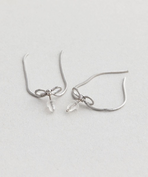 セール】スウェイリボンチェーンピアス（ピアス（両耳用