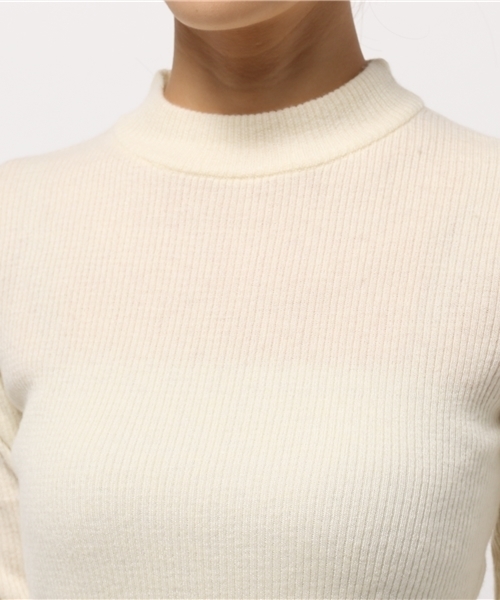 ikka（イッカ）の「Sdv 12Gリブハイネックニット（ニット/セーター・レディース・オフホワイト/チャコールグレー/ブラック・MEDIUM/LARGE）」の8枚目の写真