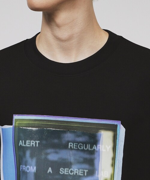 tk.TAKEO KIKUCHI（ティーケータケオキクチ）の「◆コラージュカットソー（Tシャツ/カットソー・メンズ・ブルー系その他/ブラック/オフホワイト・03/02）」の4枚目の写真