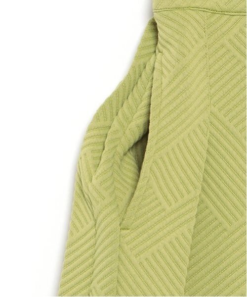 by LOVEiT（バイラビット）の「タックスカート（スカート・キッズ・オフホワイト/ブラック/ライム・130cm/150cm/120cm/140cm/160cm）」の7枚目の写真