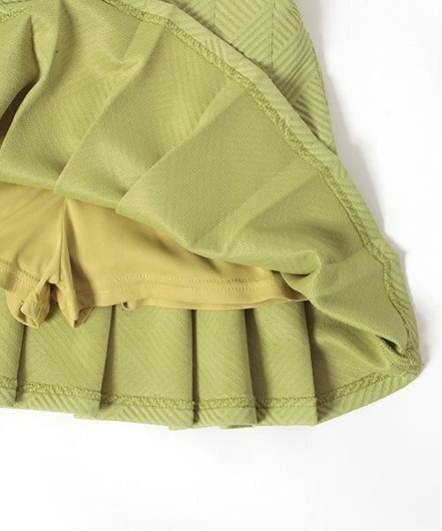 by LOVEiT（バイラビット）の「タックスカート（スカート・キッズ・オフホワイト/ブラック/ライム・130cm/150cm/120cm/140cm/160cm）」の9枚目の写真