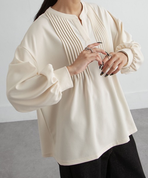 Chillfar（チルファー）の「ピンタックプルオーバー（シャツ/ブラウス・レディース・ネイビー/ピンク/アイボリー/ブラック・FREE）」の7枚目の写真