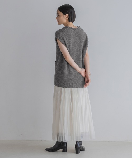 A part by（アパートバイ）の「アンゴラツィードニットベスト（ベスト・レディース・チャコールグレー/アイボリー/ブラウン/ライトグレー/ネイビー・FREE）」の15枚目の写真