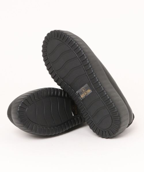 Fabby fabby（ファビィーファビィー）の「トラックソールスリッポンシューズ（スリッポン・レディース・オフホワイト/ブラック/シルバー・MEDIUM/LARGE/SMALL）」の5枚目の写真