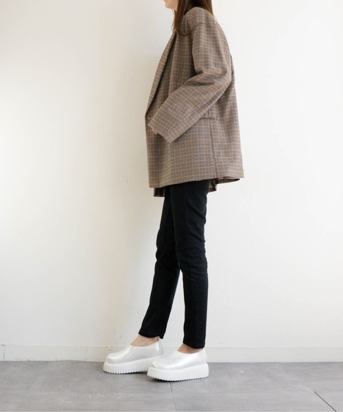 Fabby fabby（ファビィーファビィー）の「トラックソールスリッポンシューズ（スリッポン・レディース・オフホワイト/ブラック/シルバー・MEDIUM/LARGE/SMALL）」の13枚目の写真