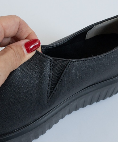 Fabby fabby（ファビィーファビィー）の「トラックソールスリッポンシューズ（スリッポン・レディース・オフホワイト/ブラック/シルバー・MEDIUM/LARGE/SMALL）」の22枚目の写真