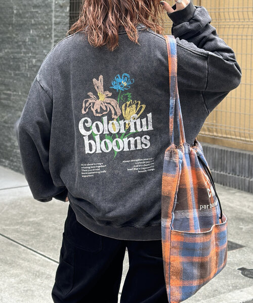 CPCM（シーピーシーエム）の「パウダー加工裏毛スウェット（Tシャツ/カットソー・レディース・ブラック/ブラック系その他2/ブラック系その他/ブラック系その他3/ブラック系その他4・MEDIUM/LARGE）」の3枚目の写真