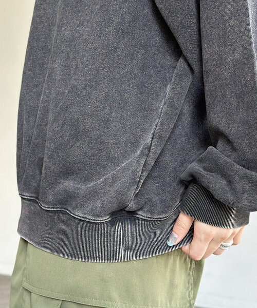 CPCM（シーピーシーエム）の「パウダー加工裏毛スウェット（Tシャツ/カットソー・レディース・ブラック/ブラック系その他2/ブラック系その他/ブラック系その他3/ブラック系その他4・MEDIUM/LARGE）」の22枚目の写真