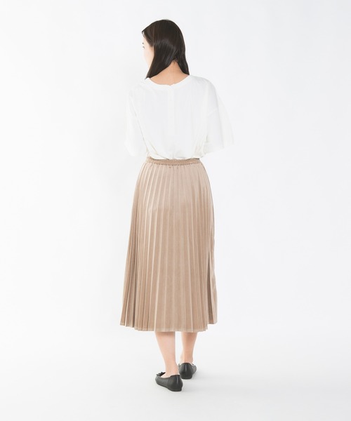 fort point(フォーポイント)の「【FORT POINT/フォートポイント】ベロアプリーツスカート(スカート・レディース・ベージュ/ブルー・MEDIUM/LARGE)」の21枚目の写真