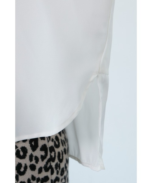 M.deux（エムドゥ）の「●リブ袖ストレッチプルオーバー●（シャツ/ブラウス・レディース・モカ/オフホワイト・MEDIUM）」の12枚目の写真