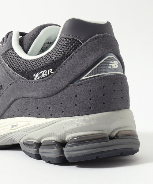 NEW BALANCE（ニューバランス）の「New Balance(ニューバランス) M2002RFL（スニーカー・メンズ・チャコールグレー・25.5cm/26cm/26.5cm/27cm/27.5cm/28cm/28.5cm/29cm）」の5枚目の写真