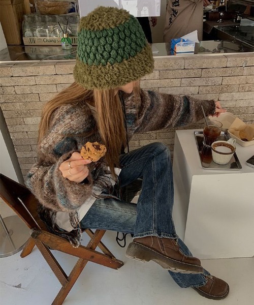 gossip!ロサンゼルス(ゴシップロサンゼルス)の「Y2K ジャガードフリンジニット(ニット/セーター・レディース・ブラウン・FREE)」の9枚目の写真