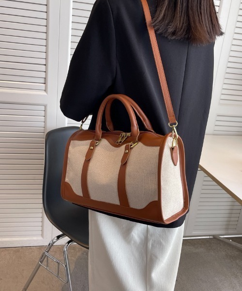 mebole（メボレ）の「ツートンレトロボストン（ボストンバッグ・レディース・ブラウン/ブラック・FREE）」の4枚目の写真