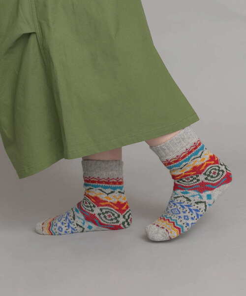 URBAN RESEARCH Sonny Label(アーバンリサーチサニーレーベル)の「H FOOTWEAR フェアアイル柄ソックス(ソックス/靴下・レディース・ブラウン/グレー/オレンジ・FREE)」の2枚目の写真