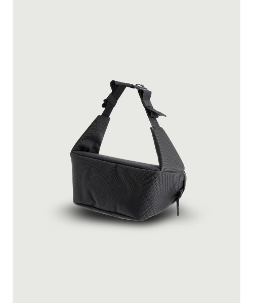 TRAVIS SLING CORDURA BALLISTIC BLACK（ショルダーバッグ