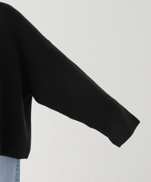 SEEALL(シーオール)の「SEEALL EXTRA OVER HIGH NECK SWEATER SAU41 KJ681:ニット(ニット/セーター・レディース・ネイビー・FREE)」の9枚目の写真